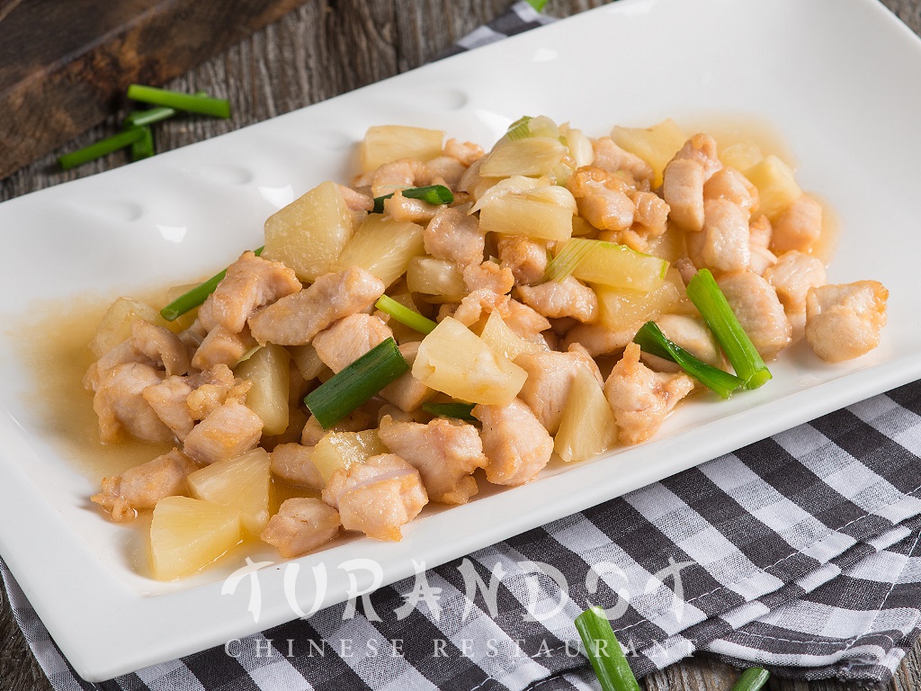 КУРИЦА С АНАНАСОМ